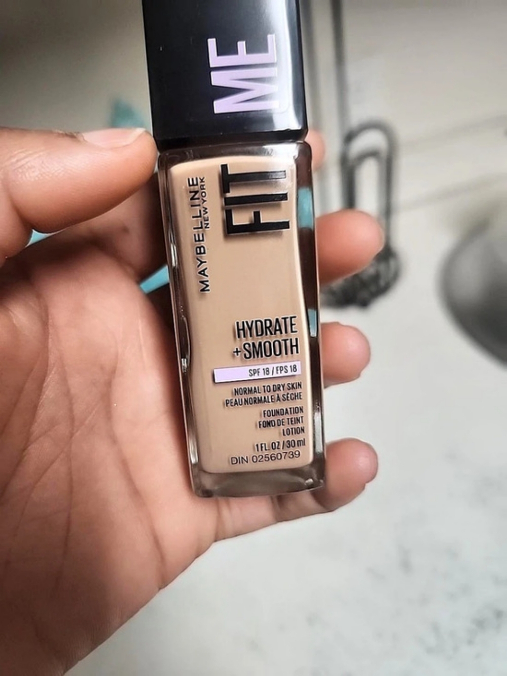 Maybelline Fit Me Hydrate + Smooth Foundation Beige NWT